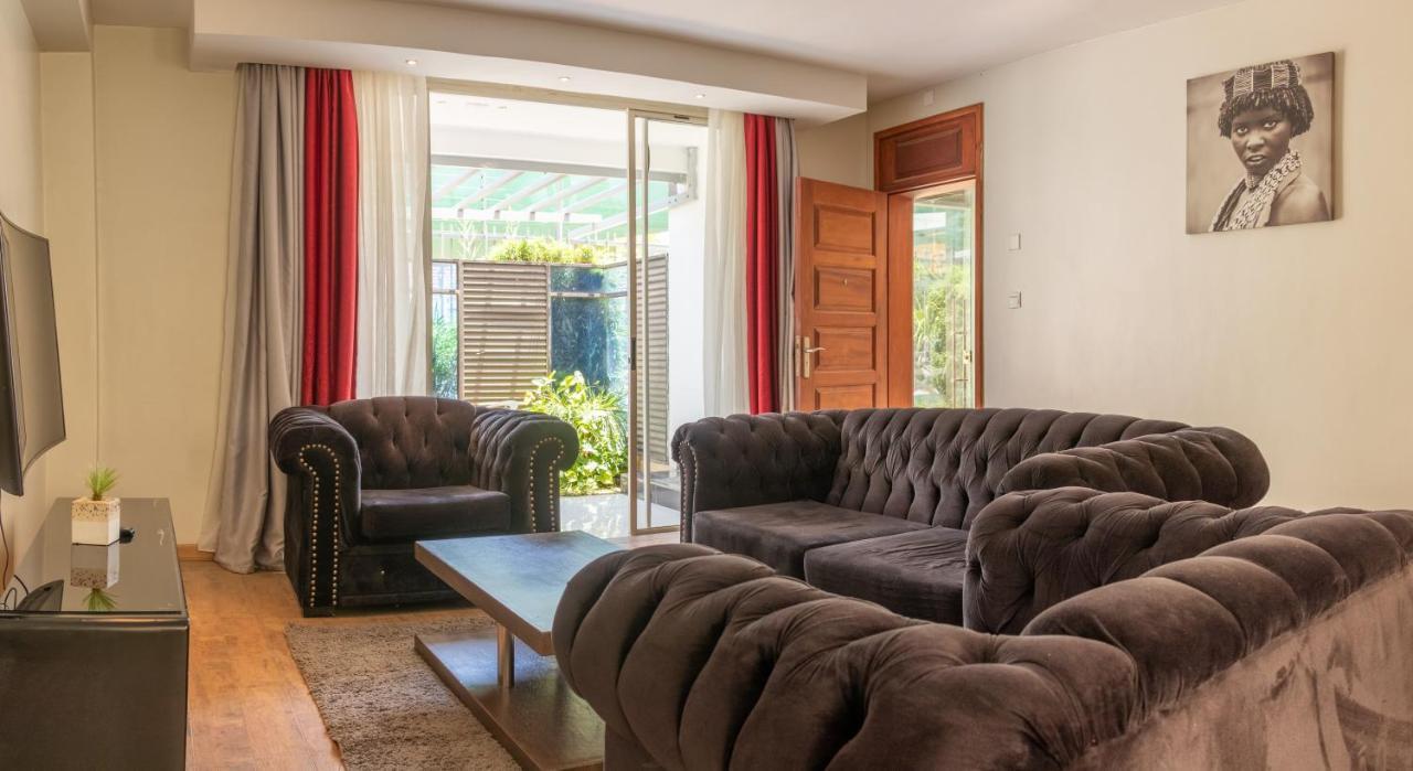 D2W Residency Suites Syokimau Buitenkant foto